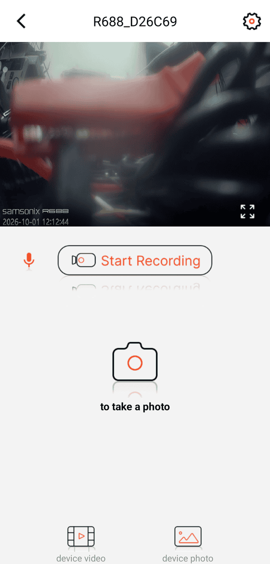 preview: live view, Stop Recording, microphone and photo buttons