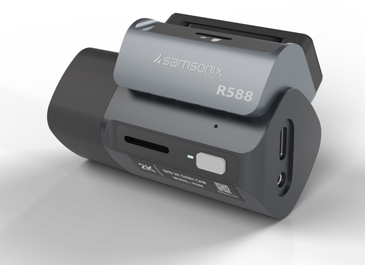 קצה החיבורים — חיבור חשמל USB Type-C (5) וחיבור המצלמה האחורית (7)